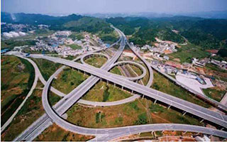 公路及鐵路項目